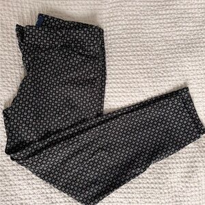 Old Navy Pixie Pants Black White Print Mid Rise